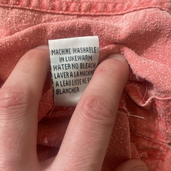 100% Silk Button Up Top - Picture 13 of 13